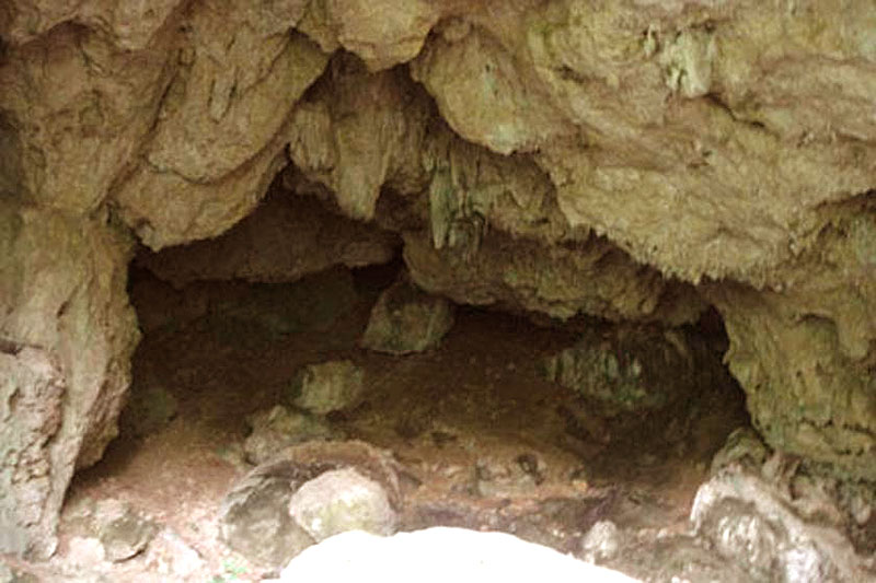 غار مر تاریک محوطه تاریخی بیستون